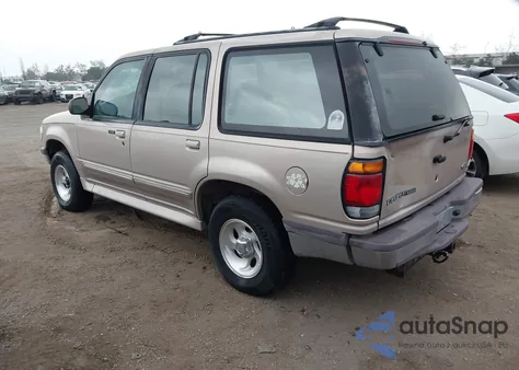 1997 Ford Explorer Eddie Bauer/Limited/Xl/Xlt z USA, uszkodzony, nr VIN 1FMDU32E5VZA97551